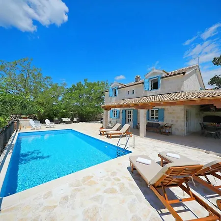 Mare Villa *
