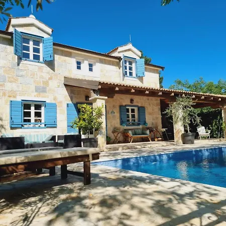 Mare Villa *