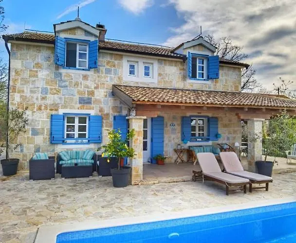 Mare * 스베티 페타르