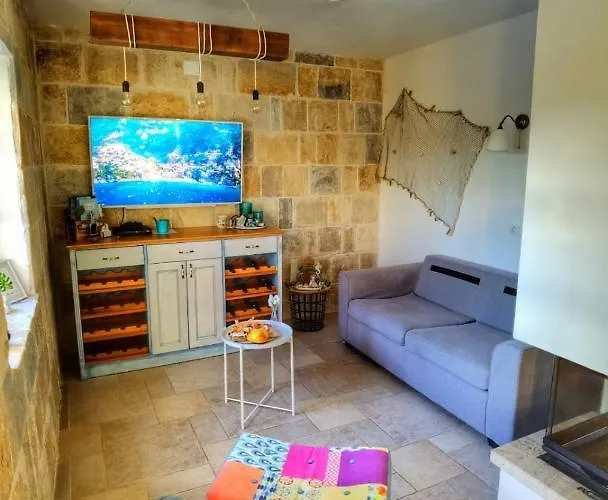 Mare 스베티 페타르